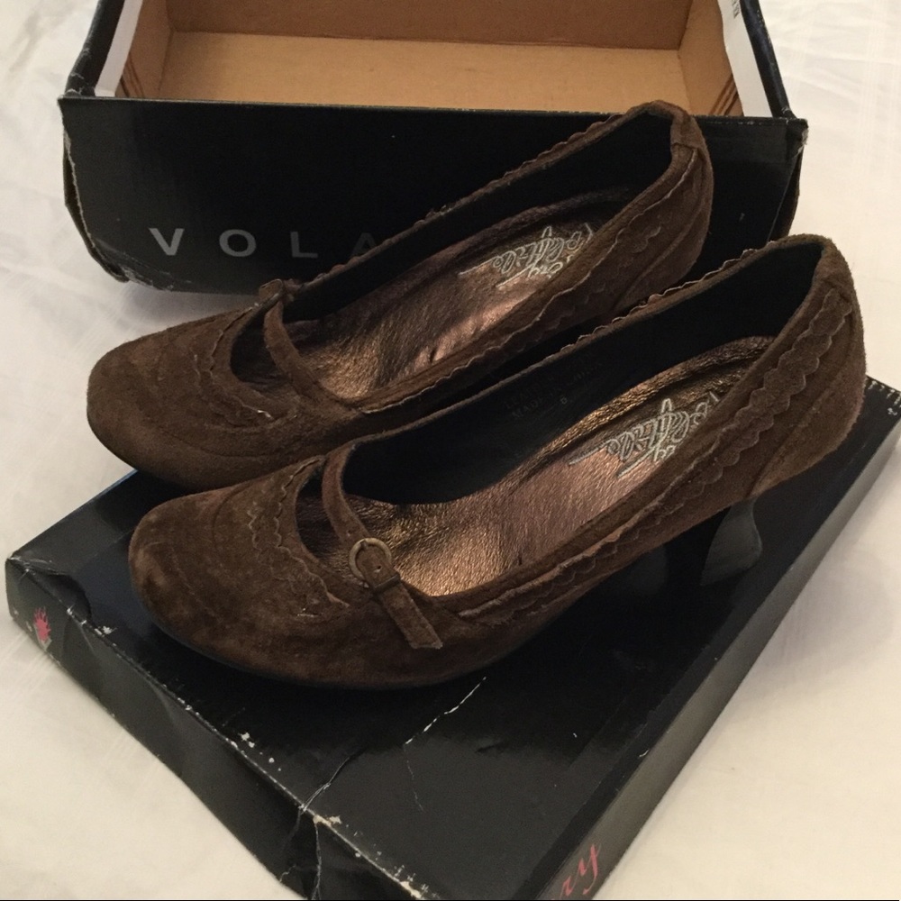 Very Volatile Megan Chocolate Heels
